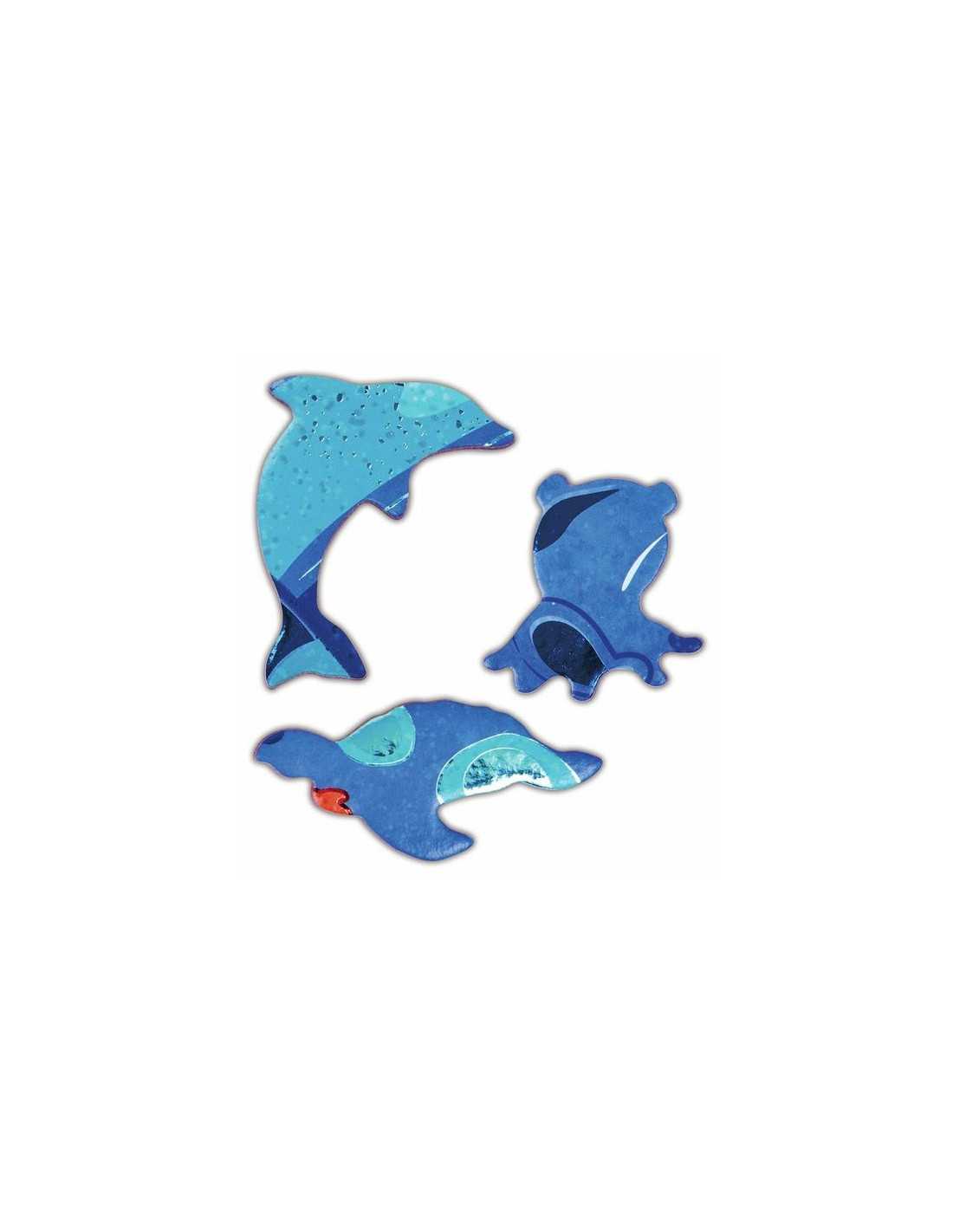 Três peças especiais do puzzle Hape com a forma de um golfinho, polvo e tartaruga marinha, destacando o seu design único.