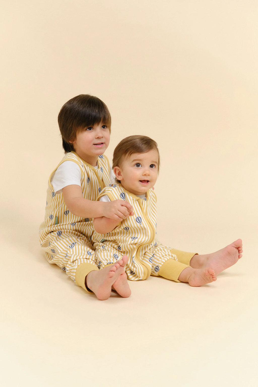Saco de dormir Molis&Co TOG 0.5 com padrão de balões coloridos