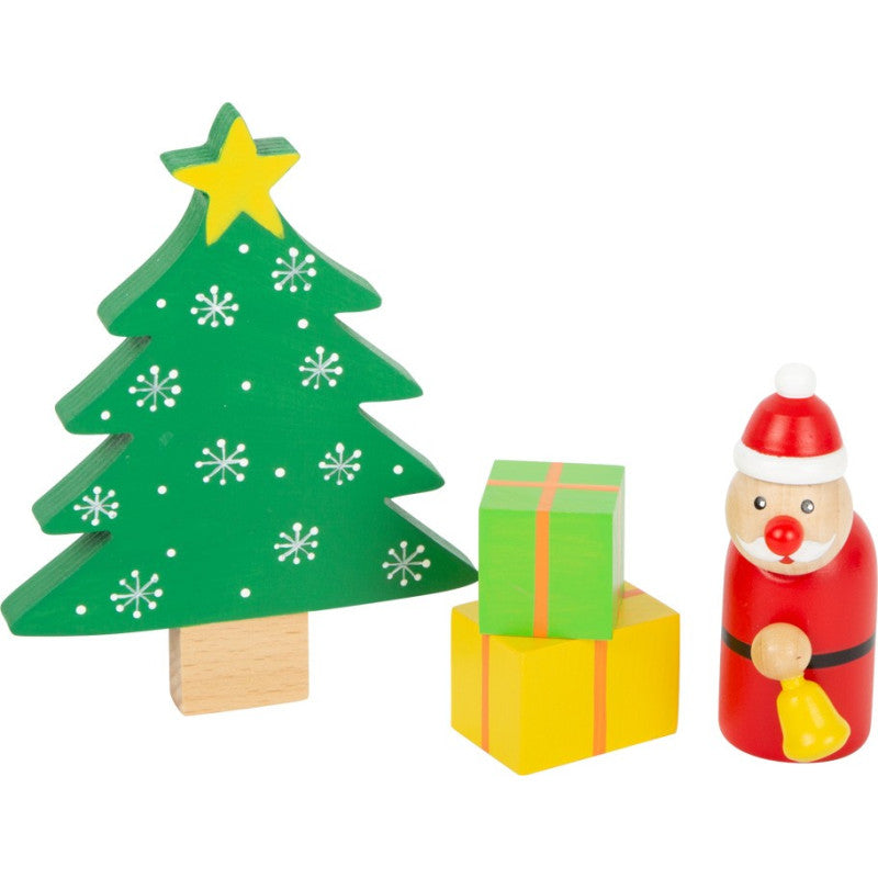 Árvore de Natal de madeira verde, com flocos de neve e estrela dourada, parte do conjunto de Natal da Small Foot.