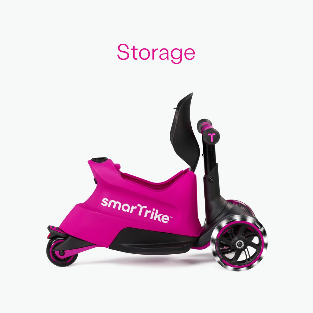Detalhe da trotinete Smartrike Xtend em modo montado, exibindo o compartimento de armazenamento integrado na parte traseira, com texto "Storage".