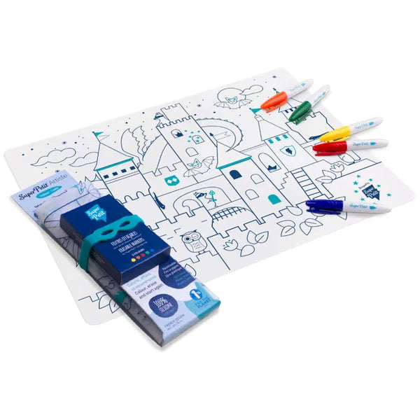 Kit de pintar em silicone SuperPetit com ilustração de um castelo de conto de fadas, tapete reutilizável e marcadores incluídos, ideal para crianças.