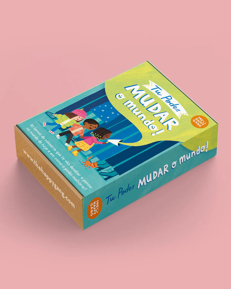 Caixa do jogo "Tu Podes Mudar o Mundo" da The Happy Gang, com ilustração de crianças a correr, sobre fundo rosa.