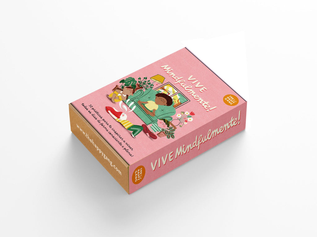 Caixa do produto "THE HAPPY GANG - Vive mindfulmente" com livro e 32 cartas ilustradas sobre mindfulness para famílias.