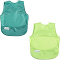 Conjunto de duas babetes sem mangas Tiny Twinkle em cor verde neon com bolso frontal.