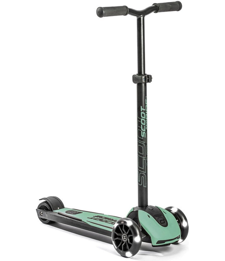 Scoot & Ride Trotinete com LED Highwaykick 5