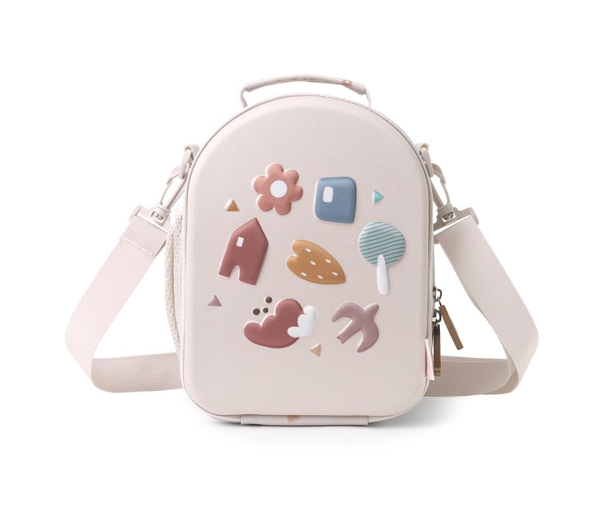 Bolsa lanche térmica Tutete 3D Geometric Nature, bege claro, vista frontal, com detalhes em relevo de elementos geométricos e da natureza.