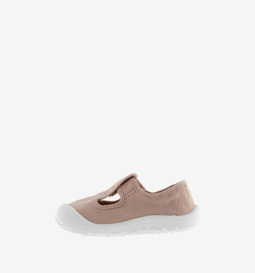 Sandália Victoria Barefoot Lona Ballet 2024 cor-de-rosa claro, vista lateral detalhe sola flexível.