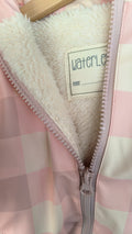 Casaco polar impermeável infantil Waterlemon, padrão xadrez rosa e branco, com fecho de correr frontal e capuz.