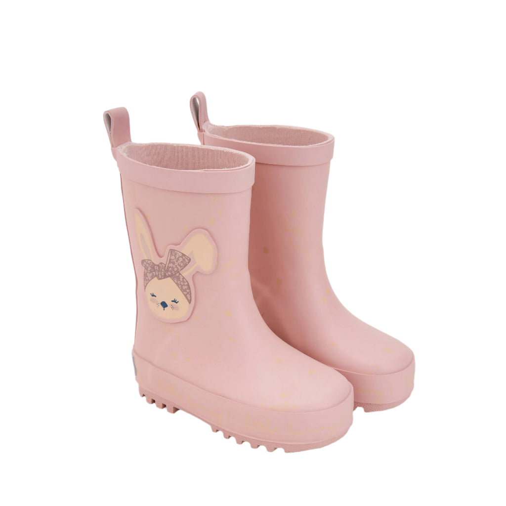 Par de galochas infantis Waterlemon cor de rosa com desenho de coelhinho, isoladas em fundo branco.