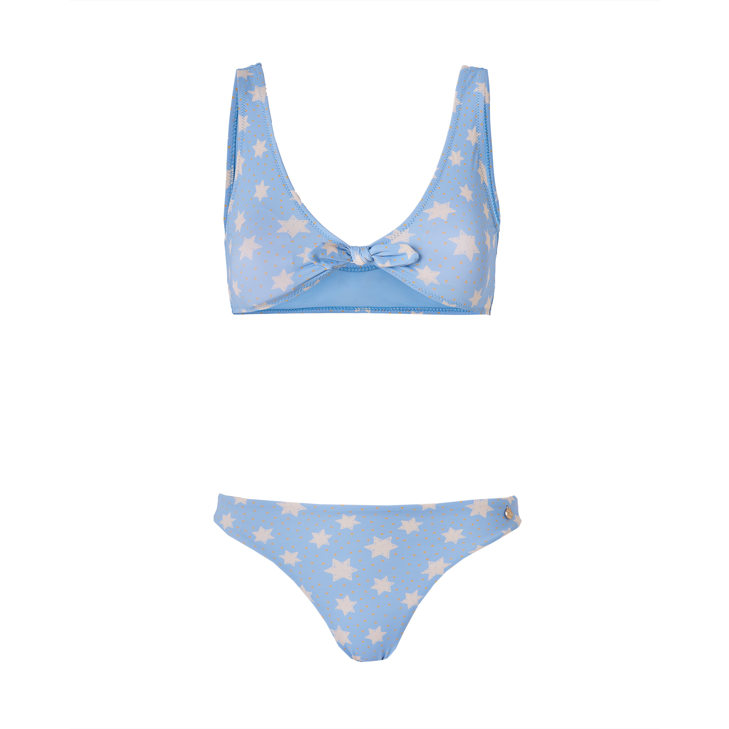 Biquíni Waterlemon azul claro com estrelas brancas, vista frontal. Top com decote em V e laço central, cueca de cintura baixa.