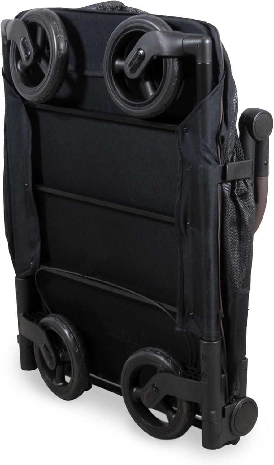 Carrinho Wonderfold PF Pet Premium totalmente dobrado em modo flat-fold, mostrando a sua espessura ultra-fina.