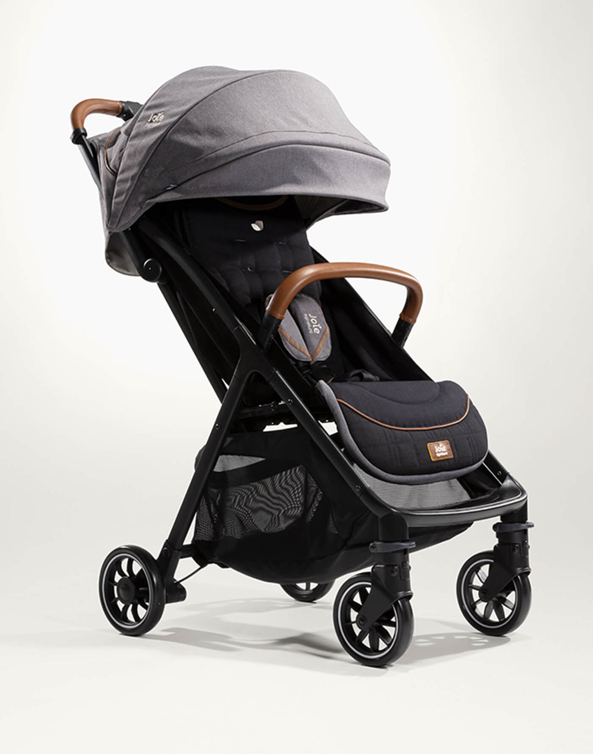 Cochecito compacto Joie Parcel Signature - hasta 22 kg 