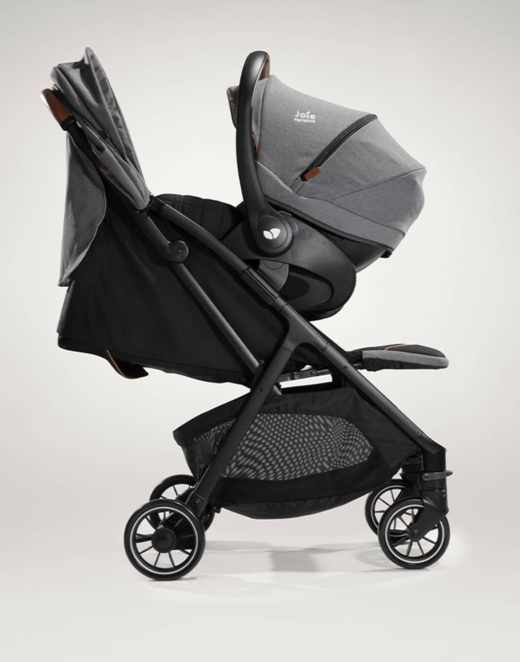 Cochecito compacto Joie Parcel Signature - hasta 22 kg 