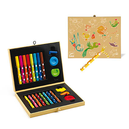 Djeco Case with 22 painting accessories