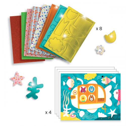 Conteúdo do kit Djeco Espuma Divertida: placas de espuma autoadesiva e fichas ilustradas.