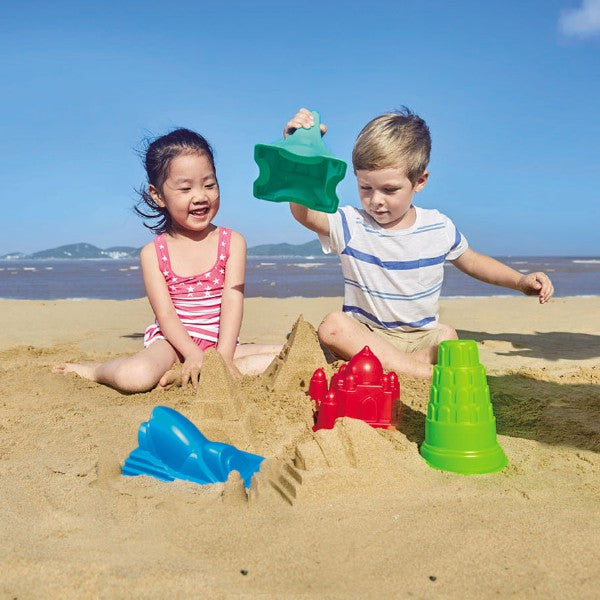 La playa de Hape da forma a la torre de Pisa