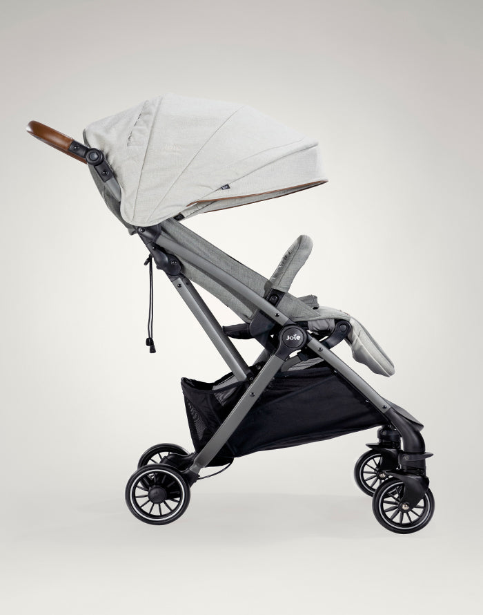 Cochecito compacto Joie Tourist™ Signature - hasta 15 kg