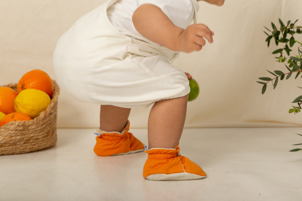 Zas Tras pantufa botinhas barefoot calçado respeitador orange cake  criança pé
