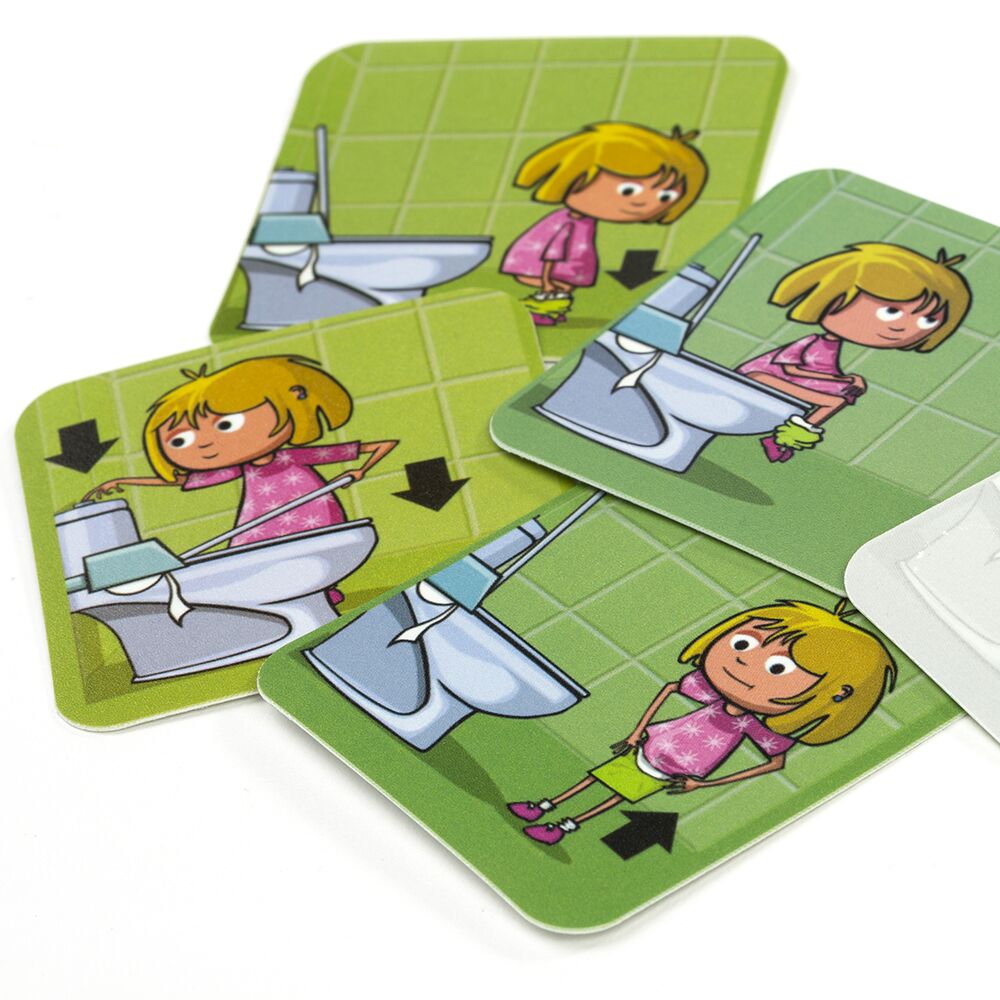 Aproximação dos cartões do jogo Miniland Hábitos de Higiene, mostrando a sequência de ir à casa de banho com uma menina a usar a sanita.