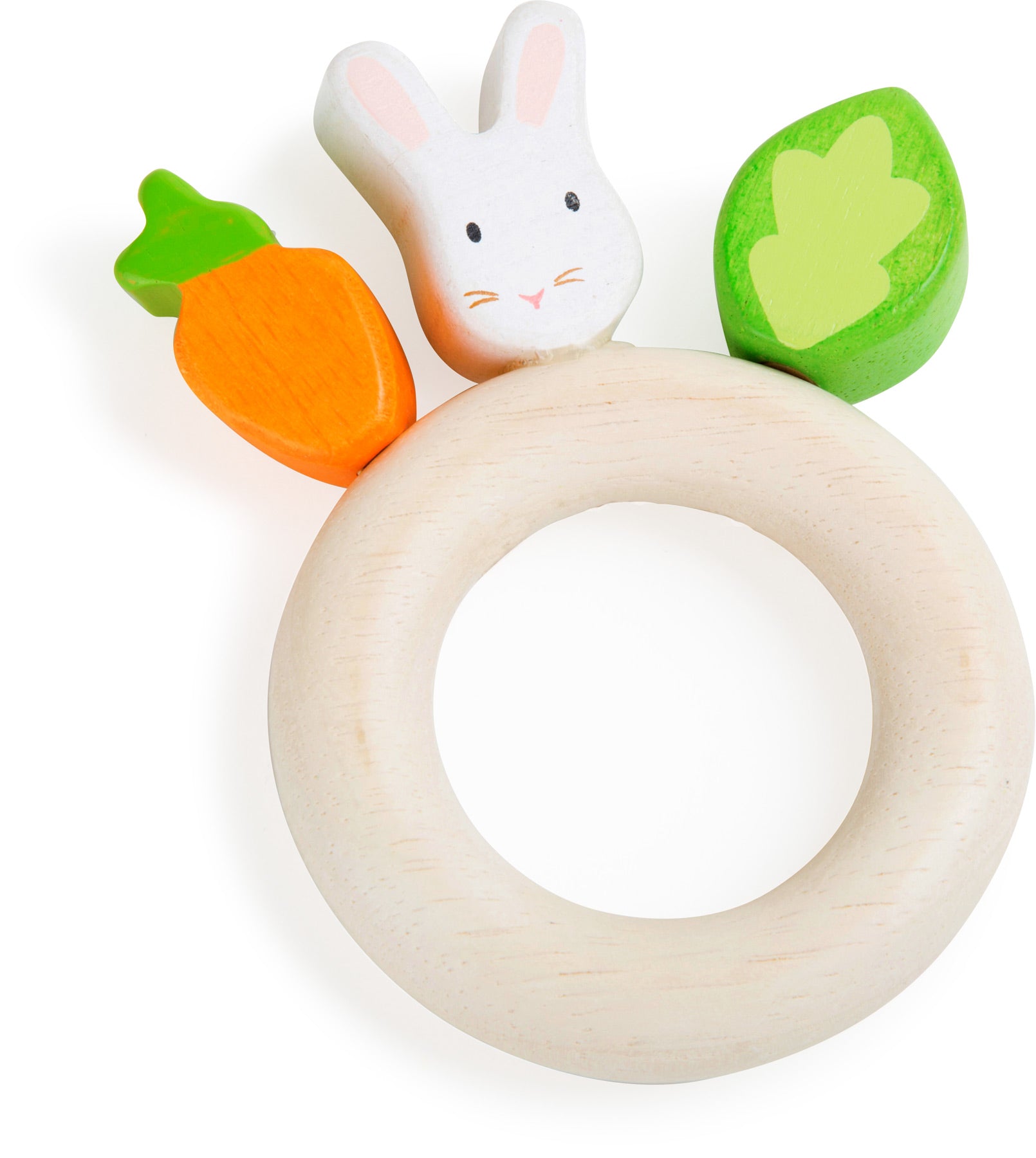 Chocalho de madeira em forma de anel com um coelhinho, cenoura e folhinha coloridos, ideal para bebés a partir dos primeiros meses.
