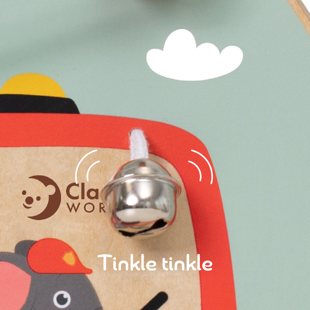 Detalhe do sino no Classic World busy board Bombeiros.