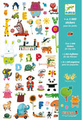 Capa do conjunto de 1000 autocolantes Djeco com ilustrações variadas como animais, letras e flores, em fundo verde-água.
