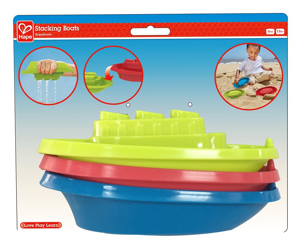 Embalagem do set de barquinhos Hape com ilustrações de uso na praia e banho.