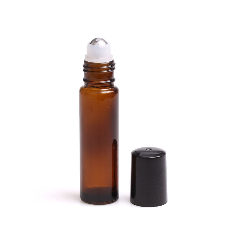 Frasco de vidro âmbar de 10ml com aplicador roll-on metálico e tampa preta.