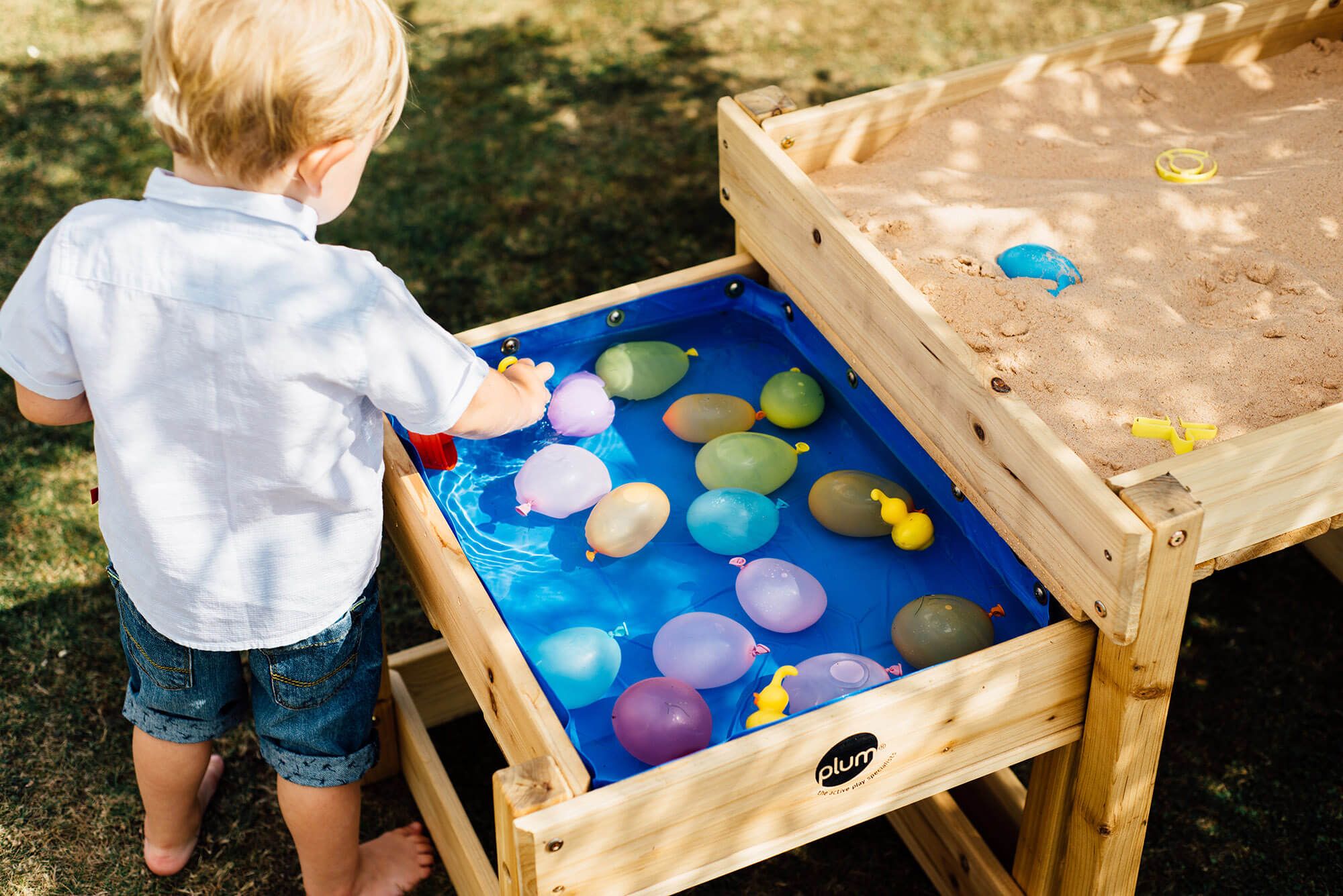 PLUM Juego de Mesas Cuadradas de Madera para Arena y Agua