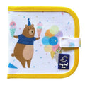 Mini Livro Ardósia Jaq Jaq Bird com capa temática de Urso, aberto, mostrando páginas reutilizáveis e quatro Butterstix coloridos.