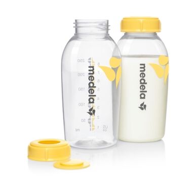 Biberão Medela compatível com extrator de leite, mostrando a rosca para acoplamento direto.