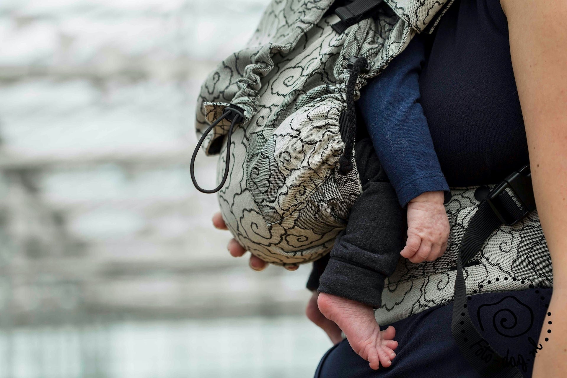 Alça de ombro acolchoada e fivela de segurança da mochila Neko Switch Smart Lokum Hazel.