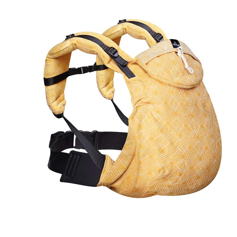 Mochila Neobulle Ajustável BabySize Ocre, mostrando o design ergonómico e acolchoamento das correias.