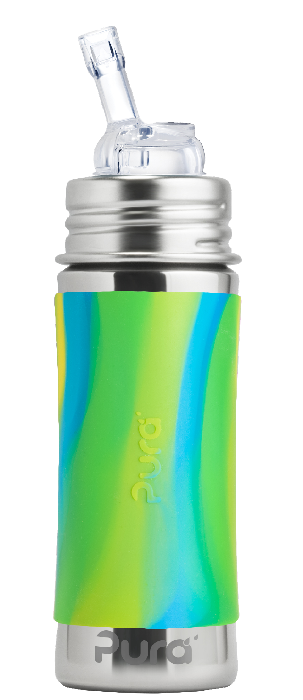 A garrafa Pura 325ml com capa de silicone colorida (azul) para melhor aderência e proteção contra riscos.