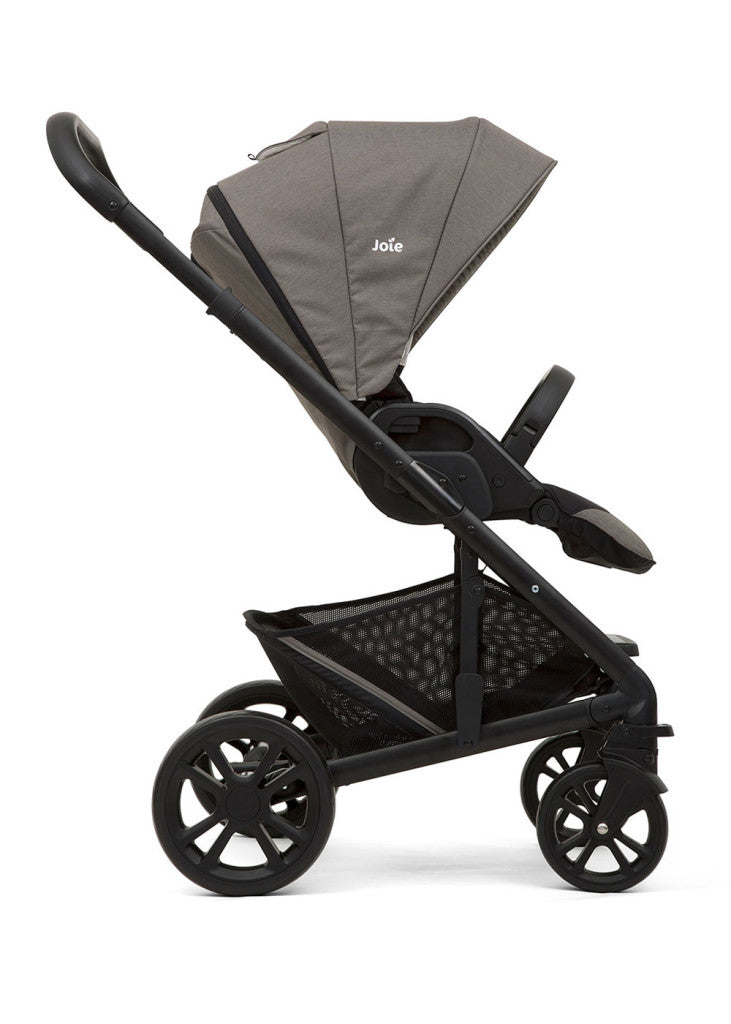 Joie Chrome™ carrinho de passeio
