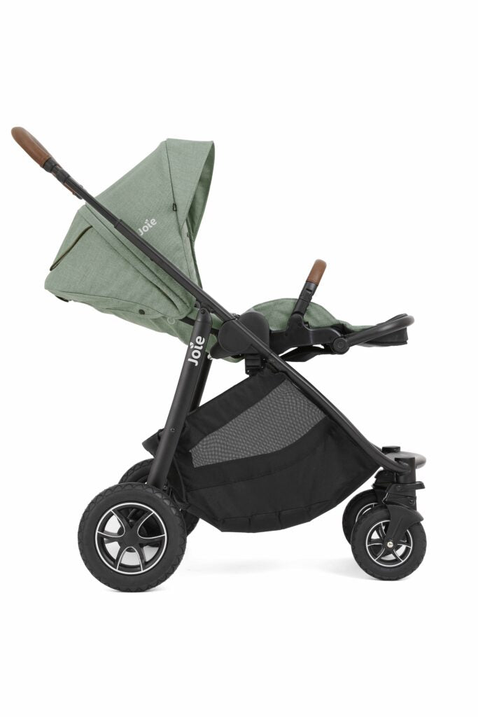 Joie DUO Reversible Versatrax stroller + Ramble XL carrycot