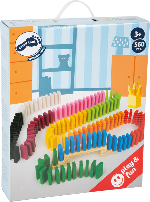 Caixa do jogo small foot Domino Rally XXL mostrando as peças coloridas, as plataformas e a idade recomendada (3+).