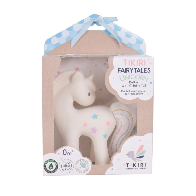 Conjunto de brinquedos Tikiri da coleção Contos de Fadas: Unicórnio, Dragão e Sereia, lado a lado sobre fundo branco.