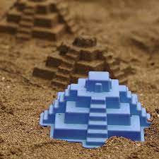 Hape beach shapes Mayan pyramid