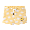 Vista frontal do calção de praia Waterlemon para menino, em lycra xadrez amarelo/branco, com cós elástico e cordão branco.
