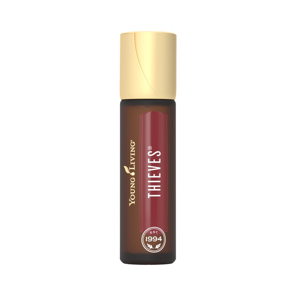 Young Living Thieves Roll-On 10ml, frasco de aplicação roll-on com tampa verde, pronto a usar.